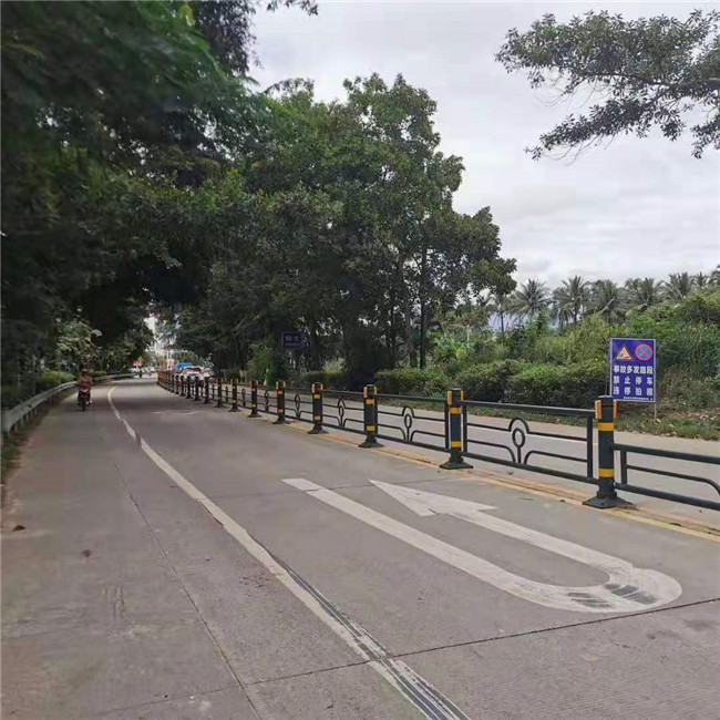 道路護欄